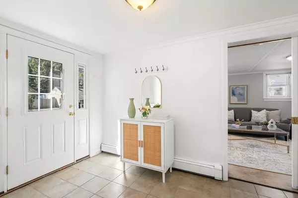 Hanover, MA 02339,16 Broad Oak Way