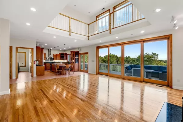 Waltham, MA 02452,116 Raffaele Drive