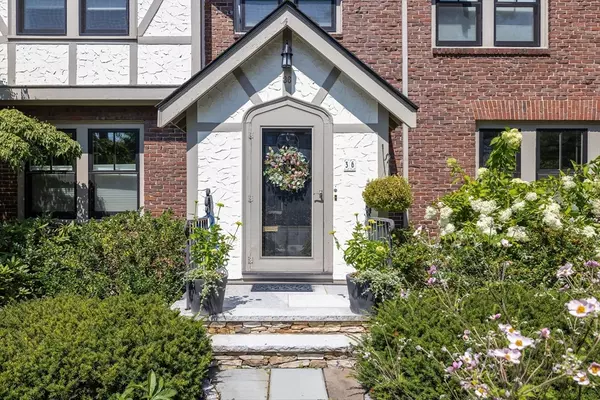 Belmont, MA 02478,36 Madison St