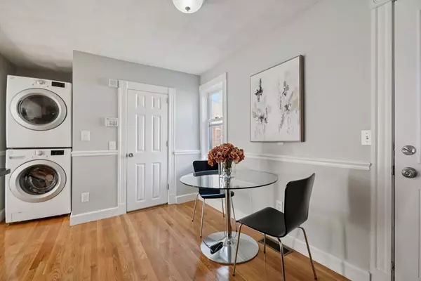 Somerville, MA 02143,2 Tremont Place #4