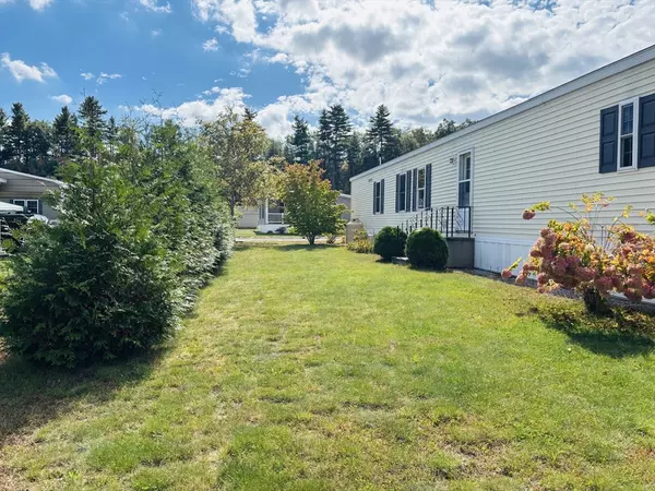 Sturbridge, MA 01566,606 Skyline Drive #606