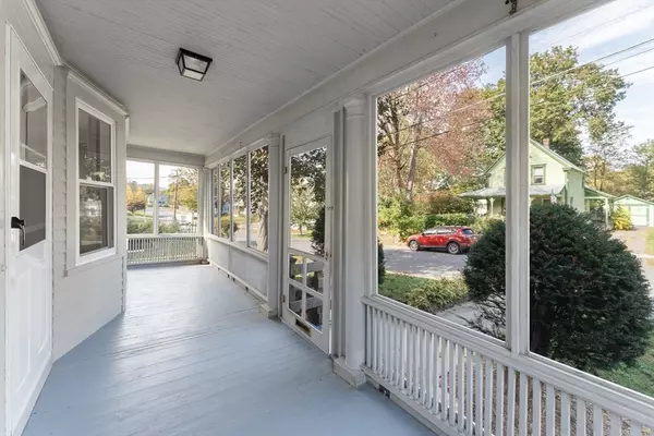 Greenfield, MA 01301,22 Pine St