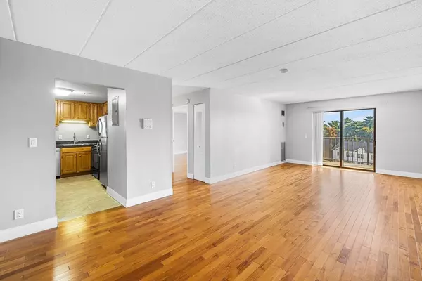 Quincy, MA 02171,185 Quincy Shore Dr #65