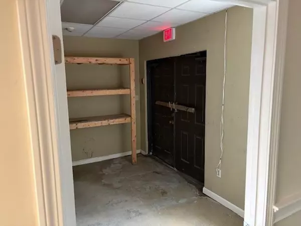 Plaistow, NH 03865,22 Danville Rd