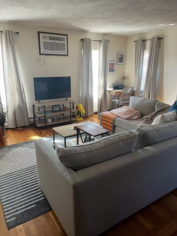 Boston, MA 02129,1 Salem #3A