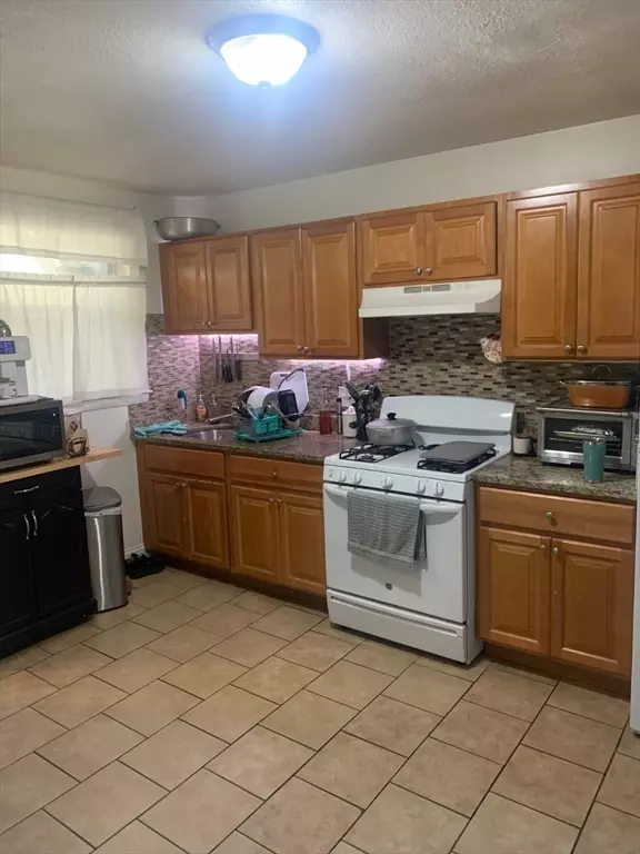 Revere, MA 02151,500 Beach St #10