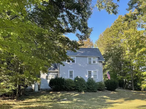 Waltham, MA 02451,63 Greenwood Lane