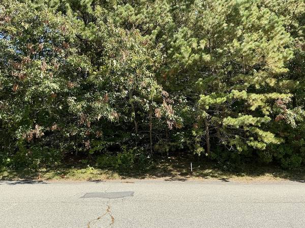 Mashpee, MA 02649,45 Fox Hill Rd