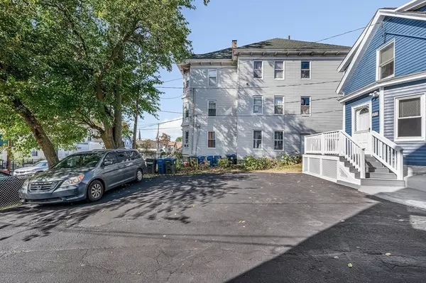 Lawrence, MA 01841,213 Prospect St