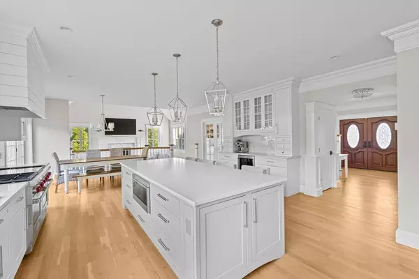 Norwell, MA 02061,37 Tara Dr