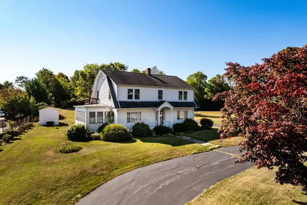Dudley, MA 01571,77 W Main St