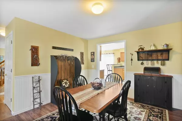 Millbury, MA 01527,11 Maplewood Road