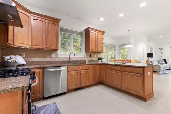 Westford, MA 01886,1 Lawton Ave