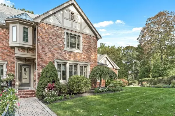 Newton, MA 02467,104 Woodchester Dr