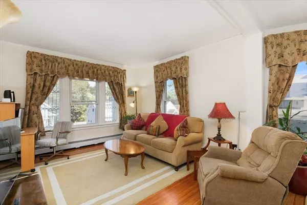Methuen, MA 01844,17-19 Maplewood Avenue