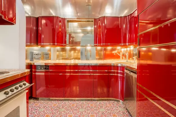 327 Commonwealth Ave. #2, Boston, MA 02115