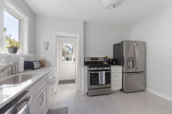 Watertown, MA 02472,64 California St #64