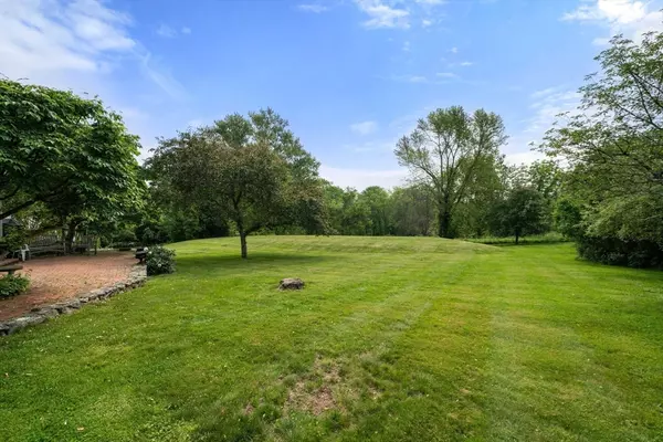 Wayland, MA 01778,142 Pelham Island Rd