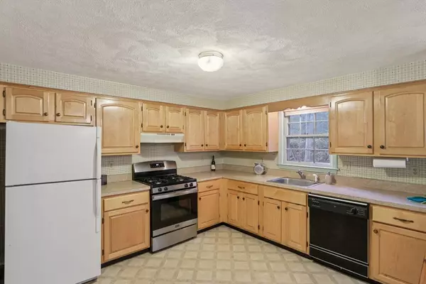 Maynard, MA 01754,8 Glenn Dr