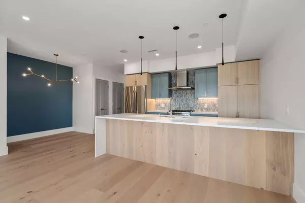 Boston, MA 02127,527 East 7th Street #6