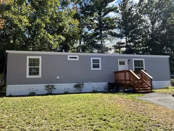 41 Longboat, Wareham, MA 02576