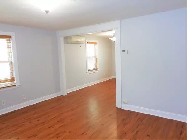 Watertown, MA 02472,35 Bromfield Street #35