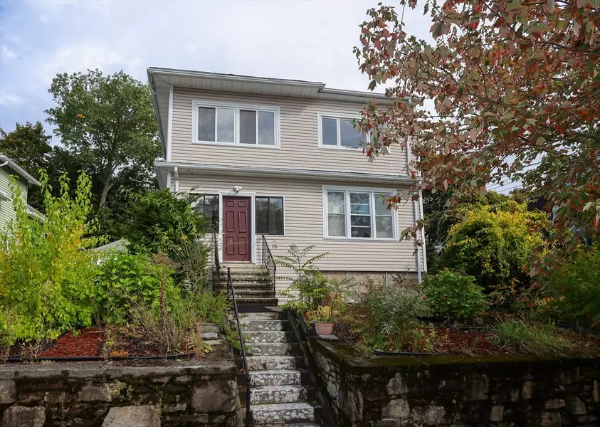 16 Holland Rd #2, Worcester, MA 01603
