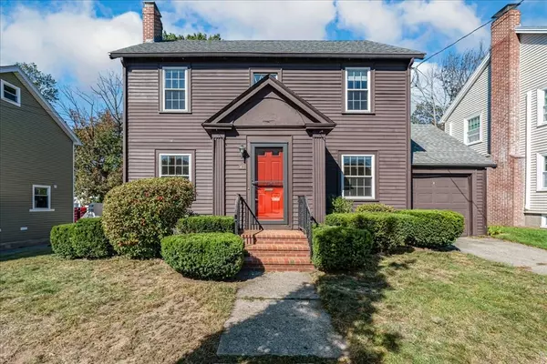 41 Wallace Rd, Quincy, MA 02169