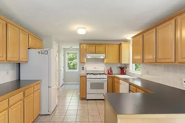 Haverhill, MA 01832,62 Naples Rd.