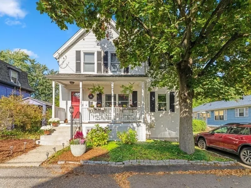 12 Cottage Ave, Arlington, MA 02474