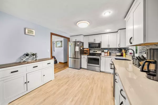 Plymouth, MA 02360,30 Langford Rd