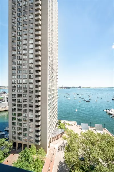 85 E India Row #3G, Boston, MA 02110