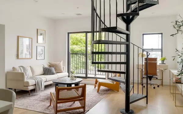 Boston, MA 02128,95 Addison Street #PH7