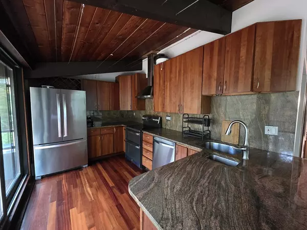 Boxford, MA 01921,43 Belvedere Rd