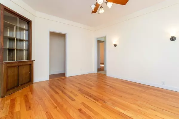 Boston, MA 02132,8 Hastings #2