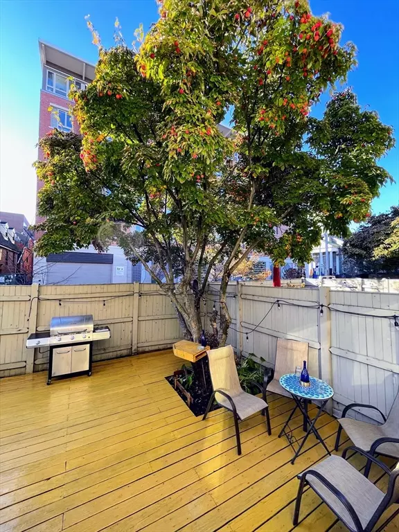 Salem, MA 01970,28 Federal St #5