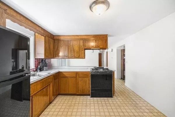 Worcester, MA 01606,66 Mount Ave