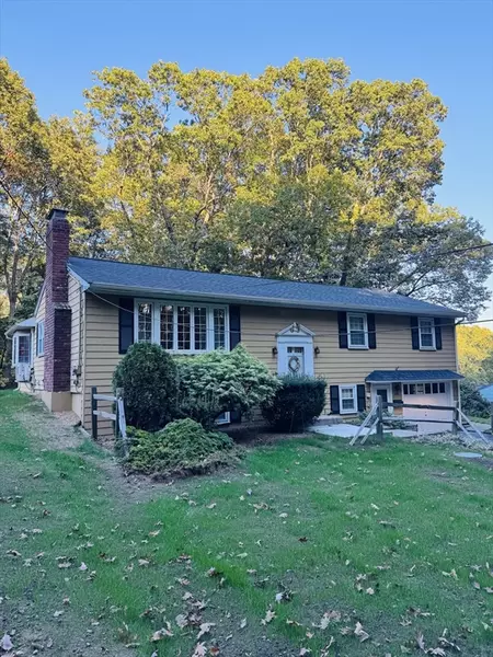 201 Prescott Rd, Northbridge, MA 01588