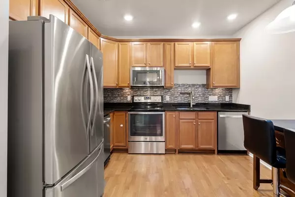 Braintree, MA 02184,426 John Mahar Hwy #311