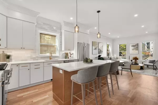 Boston, MA 02127,803 East 5th #1