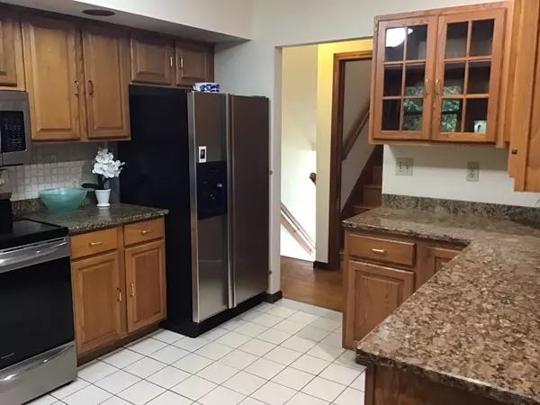 Woburn, MA 01801,16 Battlemarch Way