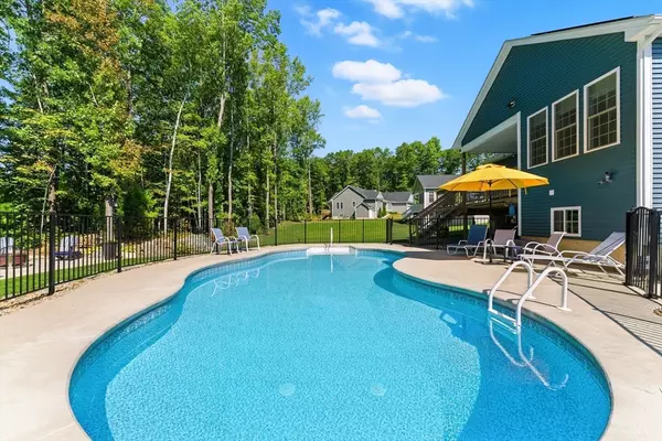 Belchertown, MA 01007,25 Sycamore Circle