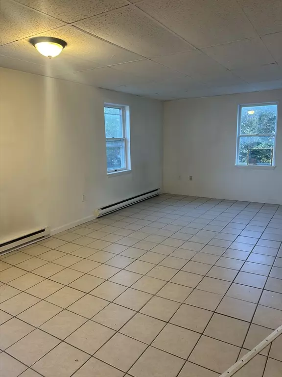 Winchendon, MA 01475,30 Whitney St #3D