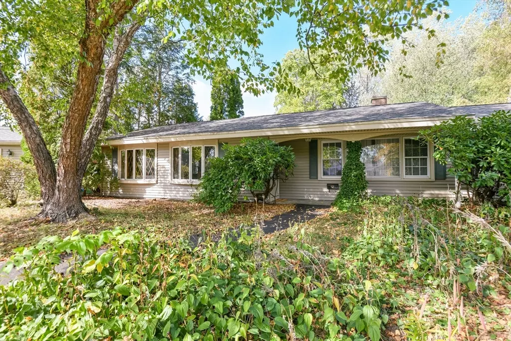 Danvers, MA 01923,10 Colgate St