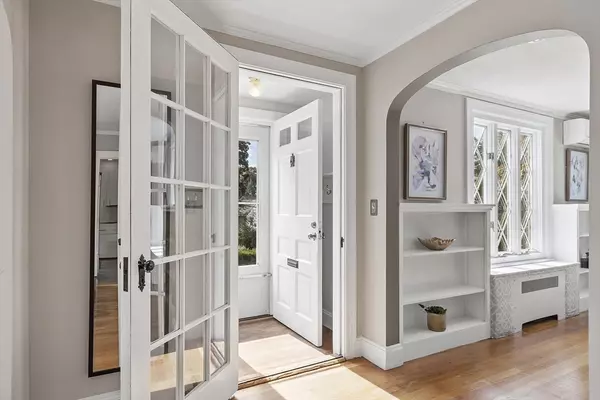 Medford, MA 02155,12 Powder House Road Ext