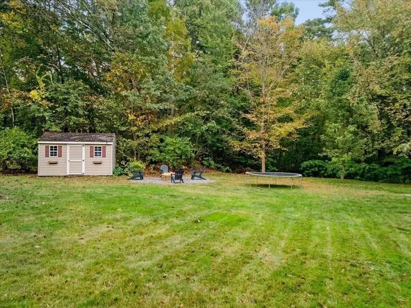 32 Gunhouse St, Sharon, MA 02067