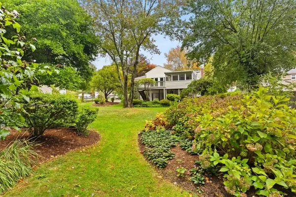 Stoughton, MA 02072,58 Curtis Ave