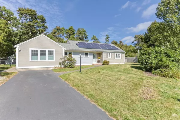 176 Beacon St, Yarmouth, MA 02664