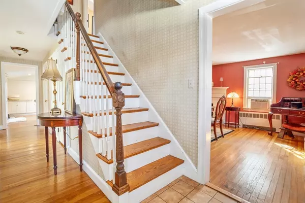 Swampscott, MA 01907,66 Lincoln Circle