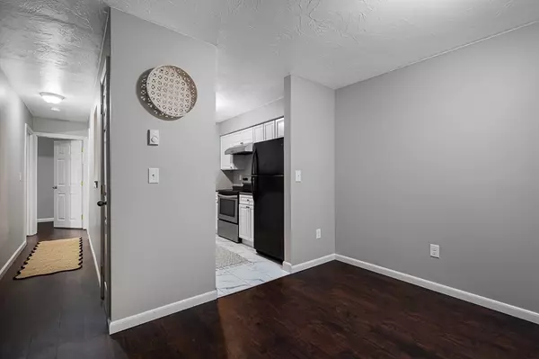 36 Gibbs St #15, Worcester, MA 01607